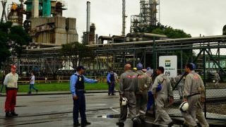 Petrobras anuncia redução de 0,9% no preço da gasolina nas refinarias