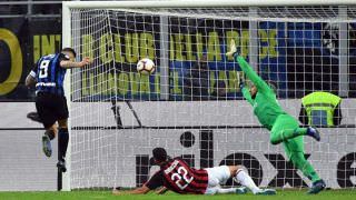 Com gol de Icardi, Inter bate Milan nos acréscimos e cola nos líderes do Italiano