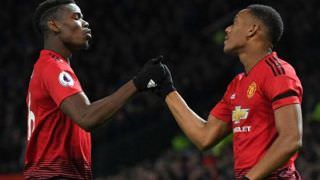Com gols de Pogba e Martial, Manchester United vence e reage no Inglês