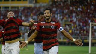 Com golaço de Dourado, Flamengo só empata nas estreias de Gabriel e Arrascaeta