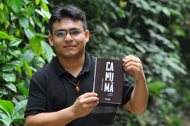 Educador indígena lança livro sobre a vida Munduruku