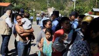 Trump suspende tarifas após acordo com México para conter migração