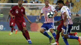 Em jogo emocionante, Paraguai e Catar só empatam no Maracanã