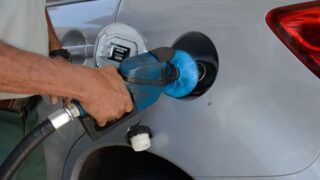 Petrobras reduz preço de gasolina e diesel em R$ 0,13 nas refinarias