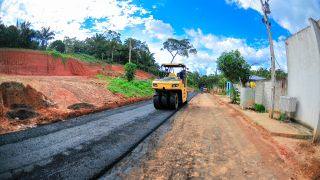 Serviços de infraestrutura chegam a novas vias no bairro Tarumã