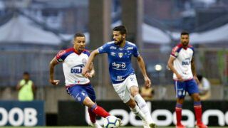Com um a mais, Cruzeiro só empata com o Bahia na Arena Fonte Nova