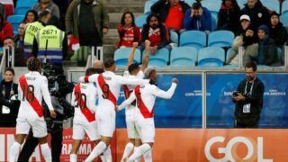 Peru vence Chile e faz final da Copa América com Brasil