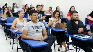 Concurso oferece 750 bolsas integrais e parciais de pós-graduação em saúde