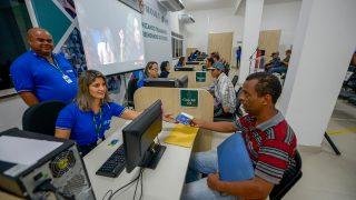 Manaus – A Prefeitura de Manaus oferece a partir das 8h desta segunda-feira (16), 54 vagas de emprego nos postos do Sine Manaus da Avenida Constantino Nery, no bairro São Geraldo, zona Centro-Sul, e do Shopping Phelippe Daou, na Avenida Camapuã, no bairro Jorge Teixeira, Zona Leste da capital.