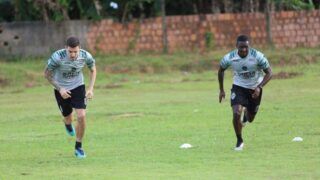 Manaus anuncia contratação de dois atacantes após lesões no elenco