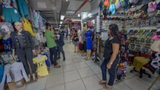 Prefeito anuncia auxílio de R$ 300 para catadores e microempreendedores