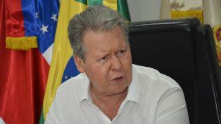 Prefeito de Manaus apresenta queixa-crime contra o presidente Jair Bolsonaro no STF