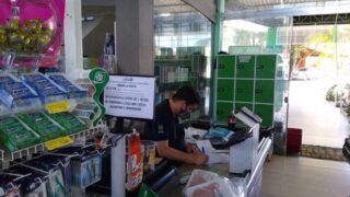 Procon-AM apreende alimentos vencidos em comércios de Itacoatiara