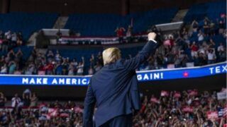 Após comício de Trump, casos de coronavírus disparam em Oklahoma