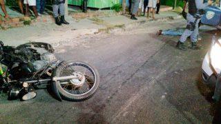 Em Manaus, motociclista morre após ser atropelado por micro-ônibus