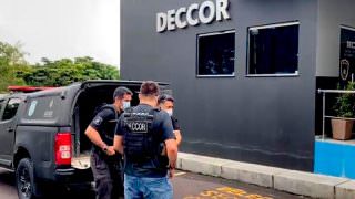 Funcionários públicos são alvos de operação da Deccor em Manaus