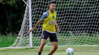 Manaus FC profissionaliza jovem promessa da base