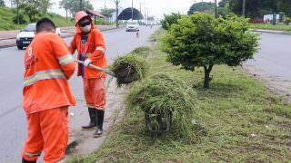 Prefeitura inicia ação de limpeza no Distrito Industrial