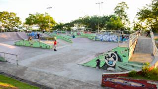 Prefeitura reforça atenção ao uso da pista de skate na Ponta Negra