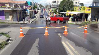 Prefeitura interdita rua do bairro São Francisco para obra emergencial