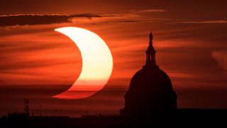 Observatório Nacional transmite eclipse raro nesta manhã