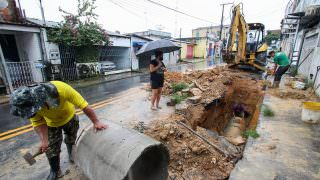 Prefeitura intensifica obras de drenagem na Zona Centro-Oeste