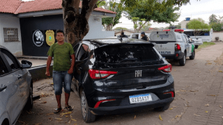 PM recupera veículo com restrição de roubo no bairro Petrópolis