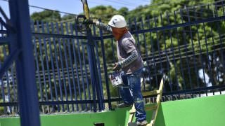 Governo do AM realiza reformas no Campo do Teixeirão e Arena Monte