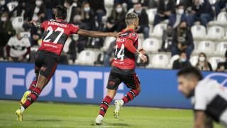 Jogadores do Flamengo sofrem racismo e são chamados de “macacos”