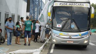 Torcida organizada do Manaus hostiliza atletas do Botafogo-PB