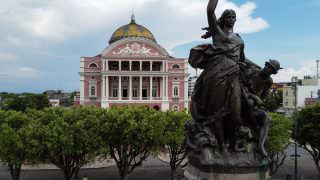 Exposição faz retrospectiva dos 125 anos do Teatro Amazonas