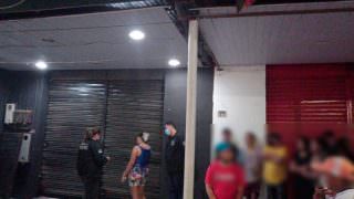 Jovem é assassinada a tiros dentro do local de trabalho em Manaus