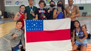 Alunas da Manaus são medalhistas no Brasileiro Regional de Wrestling