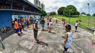 ‘Brincando em Família na Vila’: esporte e lazer marcam evento do Governo