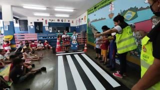 Prefeitura de Manaus leva educação de trânsito às escolas