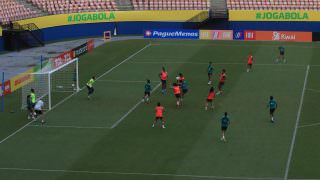 Seleção Brasileira feminina de futebol realiza primeiro treino na Arena