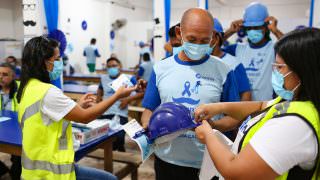 UGPE realiza ação de Novembro Azul, em canteiro de obra do Prosamin+