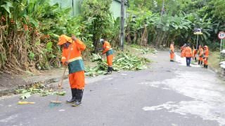 Prefeitura leva serviços de limpeza ao Parque Sumauma