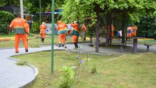 Prefeitura realiza limpeza do Parque Cidade da Criança