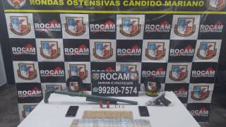 Dupla é presa por porte ilegal de arma e tráfico de drogas em Manaus