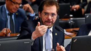 Plínio Valério já tem PSDB ao seu lado para disputar governo