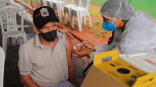 Carreta Vacina Amazonas aplica mais de 700 doses em Manacapuru