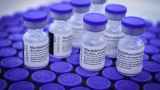 País recebe mais 1,7 milhão de doses da Pfizer neste sábado