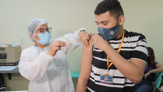 Vacinação contra a Covid-19 em Manaus terá 52 pontos