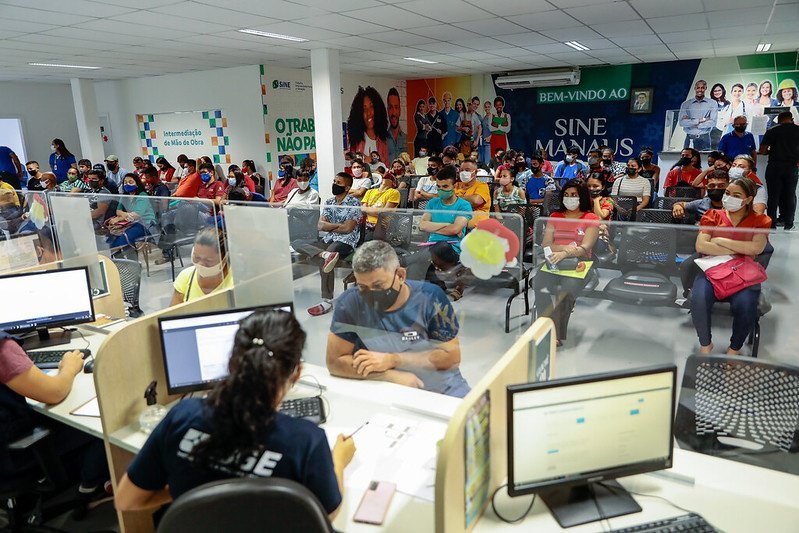 Sine Manaus oferta 132 vagas de emprego nesta segunda-feira (21)