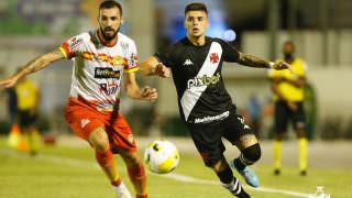 Vasco perde nos pênaltis para Juazeirense e cai na Copa do Brasil