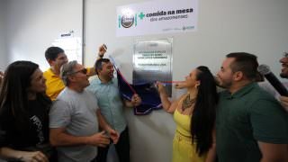 Em Parintins, Wilson Lima inaugura 6° restaurante popular do interior