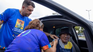 Mais de 700 mil pessoas não tomaram a 3ª dose contra Covid em Manaus