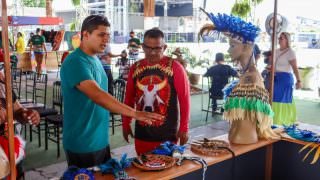 Em Parintins, Estação +Cultura conquista público com atrações gratuitas