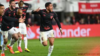 Libertadores: Vitor Roque decide e Athletico-PR está na semifinal